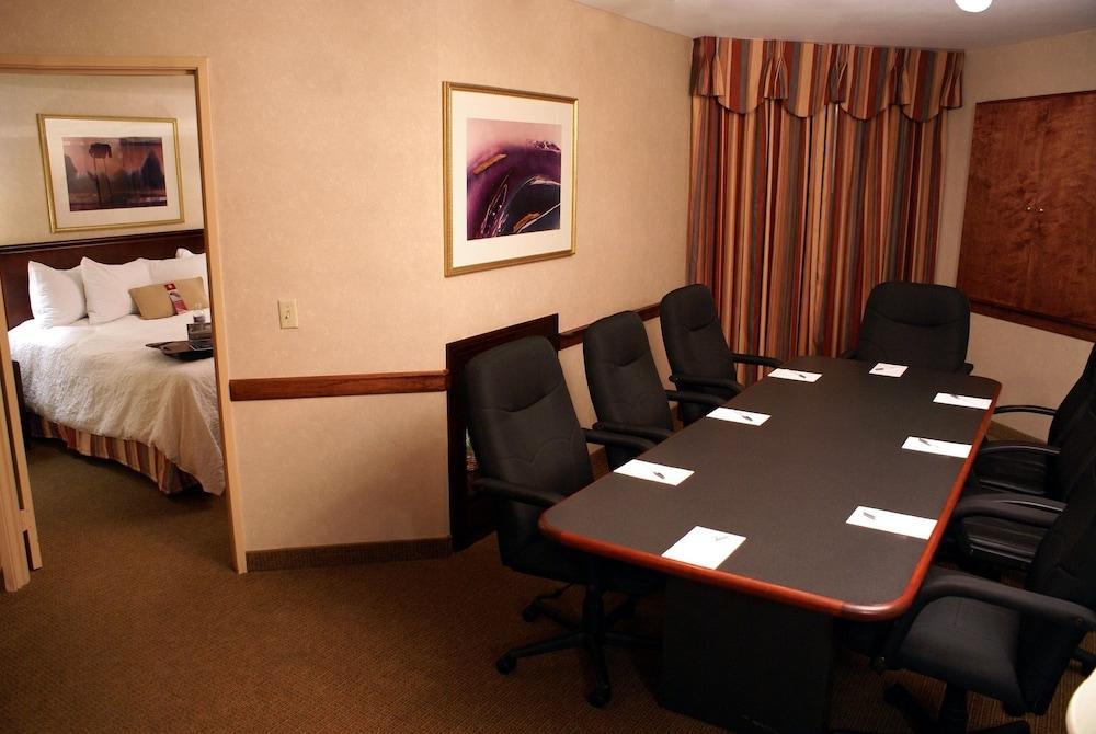 Express Hotel 3*