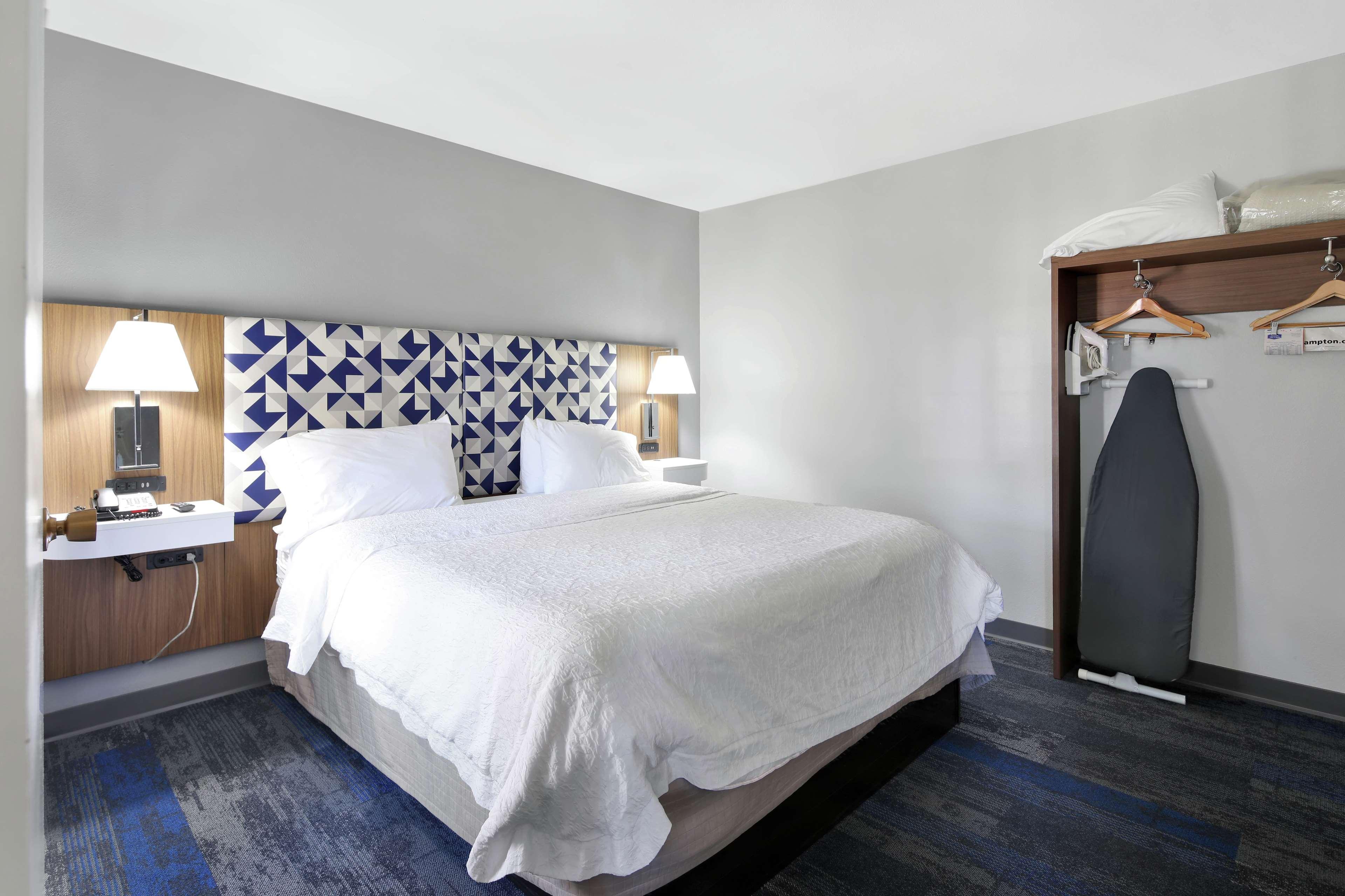 Hampton & Santa Ana/orange County Airport 3*