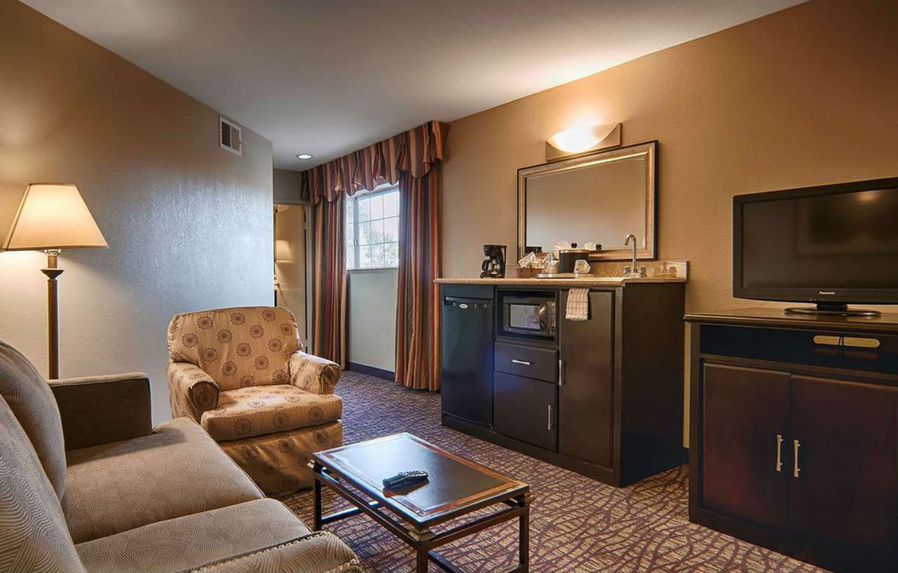 Express Hotel